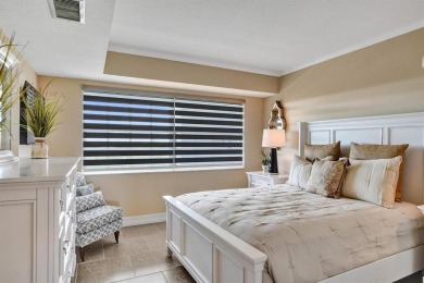 Stunning 3 bedroom, 2.5 bath F model condo in desirable building on Palm-Aire Country Club and Resort - Palms in Florida - for sale on GolfHomes.com, golf home, golf lot