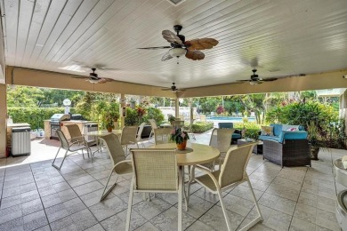 Stunning 3 bedroom, 2.5 bath F model condo in desirable building on Palm-Aire Country Club and Resort - Palms in Florida - for sale on GolfHomes.com, golf home, golf lot