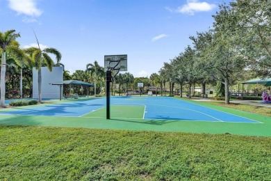 Stunning 3 bedroom, 2.5 bath F model condo in desirable building on Palm-Aire Country Club and Resort - Palms in Florida - for sale on GolfHomes.com, golf home, golf lot