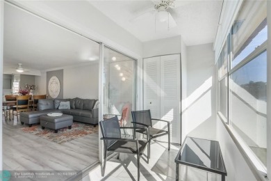 Welcome to your bright and airy 2-bedroom, 2-bathroom condo in on Sunrise Lakes Phase III in Florida - for sale on GolfHomes.com, golf home, golf lot