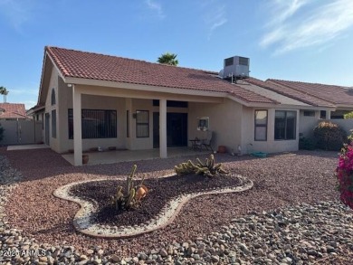 Here's your opportunity to live in this quaint & impeccably kept on Hillcrest Golf Club in Arizona - for sale on GolfHomes.com, golf home, golf lot