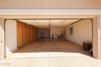 Here's your opportunity to live in this quaint & impeccably kept on Hillcrest Golf Club in Arizona - for sale on GolfHomes.com, golf home, golf lot