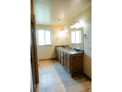 This picturesque town home on Sleepy Ridge Golf Course is just on The Links At Sleepy Ridge in Utah - for sale on GolfHomes.com, golf home, golf lot