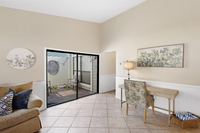 Beautifully remodeled single-family home in Sandestin with 2-car on Sandestin Golf and Beach Resort - The Links in Florida - for sale on GolfHomes.com, golf home, golf lot