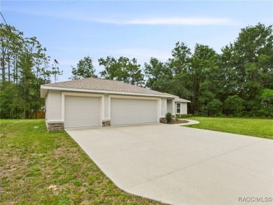 Welcome to this nearly new, beautifully crafted home, built by on Citrus Springs Country Club in Florida - for sale on GolfHomes.com, golf home, golf lot