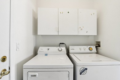 Welcome to 13322 S Bayberry Lane, a comfortable and on The Links at Carillon in Illinois - for sale on GolfHomes.com, golf home, golf lot