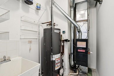 Welcome to 13322 S Bayberry Lane, a comfortable and on The Links at Carillon in Illinois - for sale on GolfHomes.com, golf home, golf lot