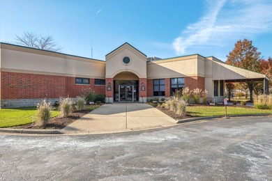 Welcome to 13322 S Bayberry Lane, a comfortable and on The Links at Carillon in Illinois - for sale on GolfHomes.com, golf home, golf lot