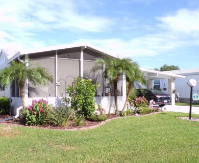This charming 1996 2-bedroom Palm Harbor home is a must-see! on Schalamar Creek Golf and Country Club in Florida - for sale on GolfHomes.com, golf home, golf lot