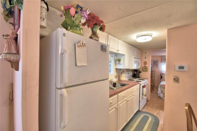 CENTRAL FLORIDA 55+COMMUNITY LIFESTYLE AT ITS BEST.....OWN YOUR on Southern Dunes Golf and Country Club in Florida - for sale on GolfHomes.com, golf home, golf lot