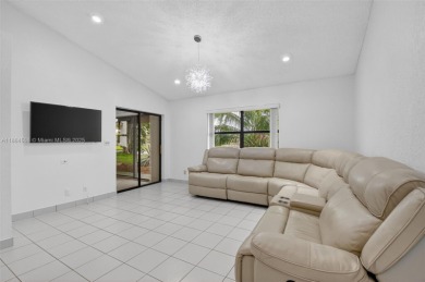 Beautiful two bedroom two and half bath single family home in on Boca Delray Golf and Country Club in Florida - for sale on GolfHomes.com, golf home, golf lot
