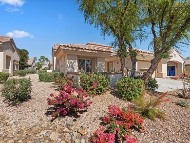 Located in the desirable Sun City Palm Desert Country Club, a on Mountain Vista Golf Course At Sun City Palm Desert in California - for sale on GolfHomes.com, golf home, golf lot