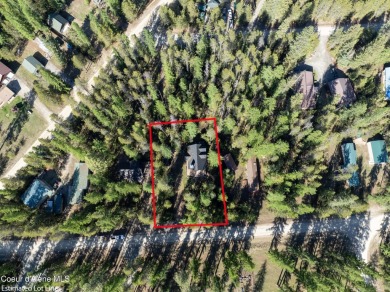 Beautiful year-round cedar home in the desirable Shady Pines on Priest Lake Golf and Tennis Club in Idaho - for sale on GolfHomes.com, golf home, golf lot