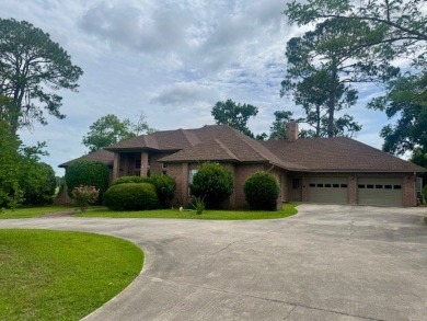 3307 Bellemeade Dr. on Valdosta Country Club in Georgia - for sale on GolfHomes.com, golf home, golf lot