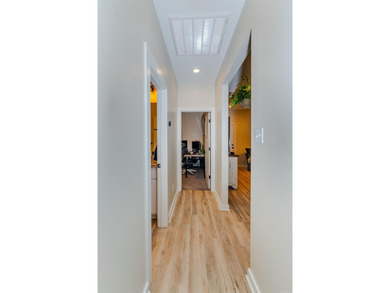 Beautiful~~like new construction but added personal touches from on Diamondhead Golf and Country Club in Arkansas - for sale on GolfHomes.com, golf home, golf lot