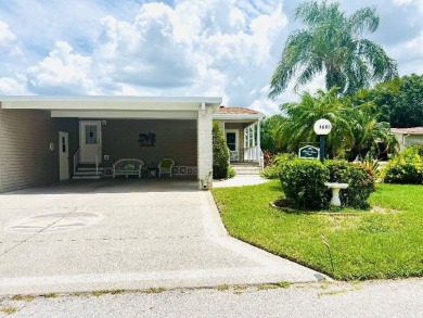Immaculate Triple-Wide Beauty! Spacious 3 Bed / 2 Bath in on Schalamar Creek Golf and Country Club in Florida - for sale on GolfHomes.com, golf home, golf lot