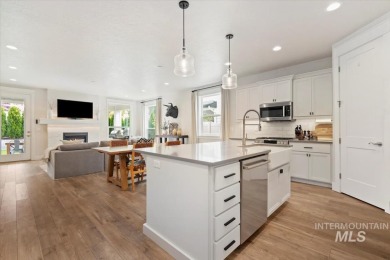 Amazing North End gem located in the heart of the Sunset on Quail Hollow Golf Club in Idaho - for sale on GolfHomes.com, golf home, golf lot