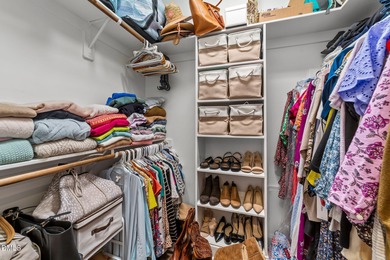 Welcome to this stunning custom home in the highly desirable on The Neuse Golf Club in North Carolina - for sale on GolfHomes.com, golf home, golf lot