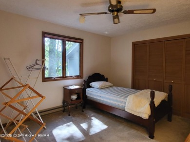 Welcome to your dream retreat! This charming 3-bedroom on Split Rock Resort and Country Club in Pennsylvania - for sale on GolfHomes.com, golf home, golf lot