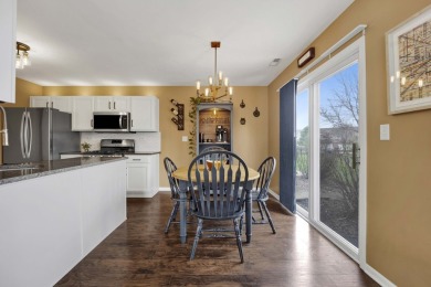 This beautifully updated 3-bedroom end-unit townhome in on Broken Arrow Golf Club in Illinois - for sale on GolfHomes.com, golf home, golf lot
