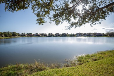 Gorgeous 3 bedroom/den/2 full bath/2 car garage CBS home is on St. James Golf Club in Florida - for sale on GolfHomes.com, golf home, golf lot