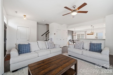 Desirable turnkey end-unit townhome in walkable City Park. This on Renaissance Park Golf Course in North Carolina - for sale on GolfHomes.com, golf home, golf lot