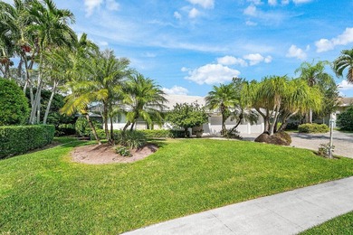 Situated on a quiet cul-de-sac street and just a short walk to on Delaire Golf and Country Club in Florida - for sale on GolfHomes.com, golf home, golf lot