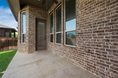 Back on the Market. GORGEOUS 4 BEDROOM IN POPULAR ABBY MOOR on Trophy Club of Dallas in Texas - for sale on GolfHomes.com, golf home, golf lot