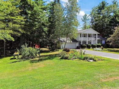 Welcome to this charming Colonial Revival offering 3 bedrooms on J.W. Parks Golf Course in Maine - for sale on GolfHomes.com, golf home, golf lot