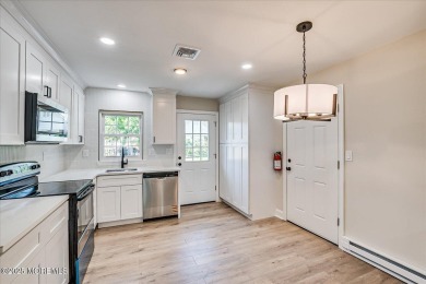 Beautiful end unit features custom eat in kitchen with quartz on Leisure Village East in New Jersey - for sale on GolfHomes.com, golf home, golf lot