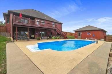 Spacious & well maintained  Home with Over 2 Acres, Pool, and on Wedgewood Country Club in Missouri - for sale on GolfHomes.com, golf home, golf lot