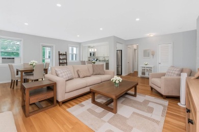 Bright and sunny 1-bedroom, 1-bathroom Co-Op Unit For Sale in on Wykagyl Country Club in New York - for sale on GolfHomes.com, golf home, golf lot