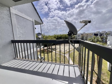 FOR SALE- 1bed 1Bath fourth floor condo. Unit rented until on The President Country Club in Florida - for sale on GolfHomes.com, golf home, golf lot