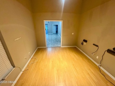 WOW!  JUST REDUCED by $17,469! WHEELCHAIR ACCESSIBLE KITCHEN AND on Indigo Lakes Golf Club in Florida - for sale on GolfHomes.com, golf home, golf lot