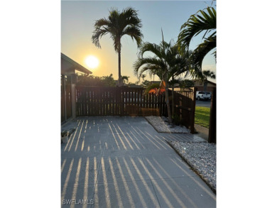 FULLY RENOVATED villa in the quiet community of Royal Woods!!! on Terraverde Country Club in Florida - for sale on GolfHomes.com, golf home, golf lot