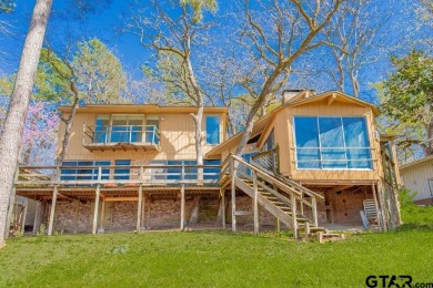 Waterfront Retreat with Panoramic Views. Welcome to this on Hide-A-Way Lake Golf Course in Texas - for sale on GolfHomes.com, golf home, golf lot