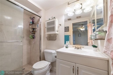 Florida lifestyle in the sought-after Isle of Capri at Kings on Kings Point Golf -Flanders Way in Florida - for sale on GolfHomes.com, golf home, golf lot