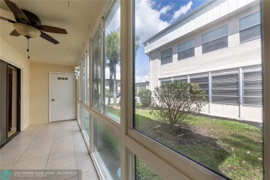 Florida lifestyle in the sought-after Isle of Capri at Kings on Kings Point Golf -Flanders Way in Florida - for sale on GolfHomes.com, golf home, golf lot