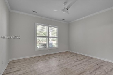 Welcome home to this pretty Hill Crest model offering 2BR/2BA on Argent Lakes Golf Course in South Carolina - for sale on GolfHomes.com, golf home, golf lot
