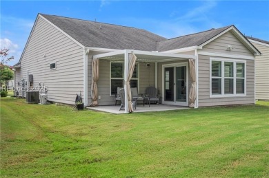 Welcome home to this pretty Hill Crest model offering 2BR/2BA on Argent Lakes Golf Course in South Carolina - for sale on GolfHomes.com, golf home, golf lot