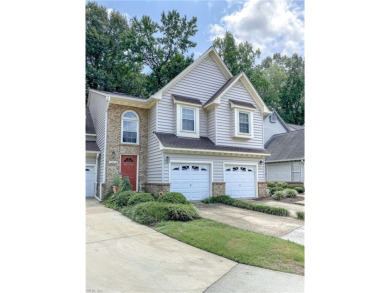 The perfect space and location.   Walk into this home to a large on Greenbrier Country Club in Virginia - for sale on GolfHomes.com, golf home, golf lot