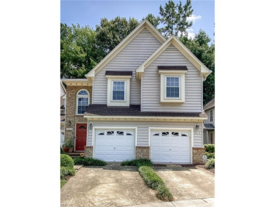 The perfect space and location.   Walk into this home to a large on Greenbrier Country Club in Virginia - for sale on GolfHomes.com, golf home, golf lot