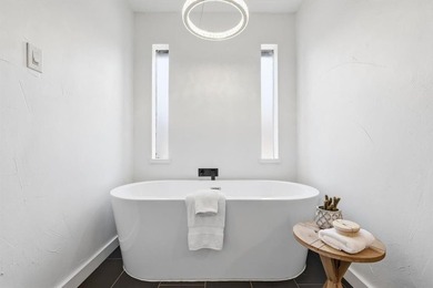 Custom Luxury in Meadow Lakes-Pool, Spa & Designer Upgrades on Iron Horse Golf Course in Texas - for sale on GolfHomes.com, golf home, golf lot