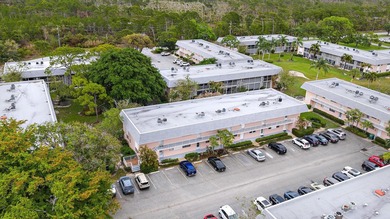 Don't miss out on the very well kept 2 bed, 2 full bath, ground on The Little Club in Florida - for sale on GolfHomes.com, golf home, golf lot