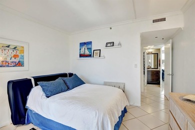 STEP INTO SUNSHINE AND SPACE... This oversized 1,607 sq ft on Inverrary Country Club in Florida - for sale on GolfHomes.com, golf home, golf lot