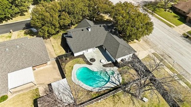 Custom Luxury in Meadow Lakes-Pool, Spa & Designer Upgrades on Iron Horse Golf Course in Texas - for sale on GolfHomes.com, golf home, golf lot