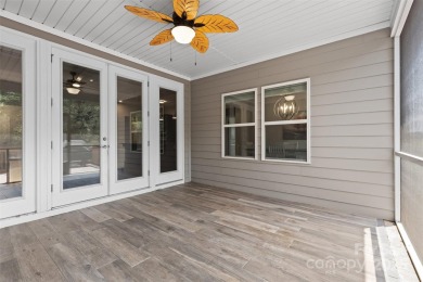 Welcome to the lake lifestyle you've been dreaming of, all on on Edgewater Golf Club in South Carolina - for sale on GolfHomes.com, golf home, golf lot