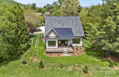 Looking for luxury new construction? Welcome to this beautifully on High Vista Country Club in North Carolina - for sale on GolfHomes.com, golf home, golf lot