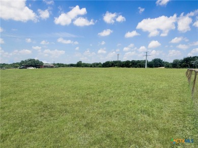 Welcome to this rare 10.05-acre property located within the on Flatonia Golf Course in Texas - for sale on GolfHomes.com, golf home, golf lot