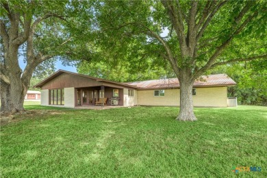 Welcome to this rare 10.05-acre property located within the on Flatonia Golf Course in Texas - for sale on GolfHomes.com, golf home, golf lot